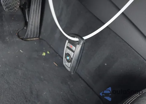 2019 BMW M4 из США, поврежденный, VIN WBS4Y9C56KAG67136